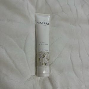 Marajo UN USED BLOW OUT STYLE CREAM